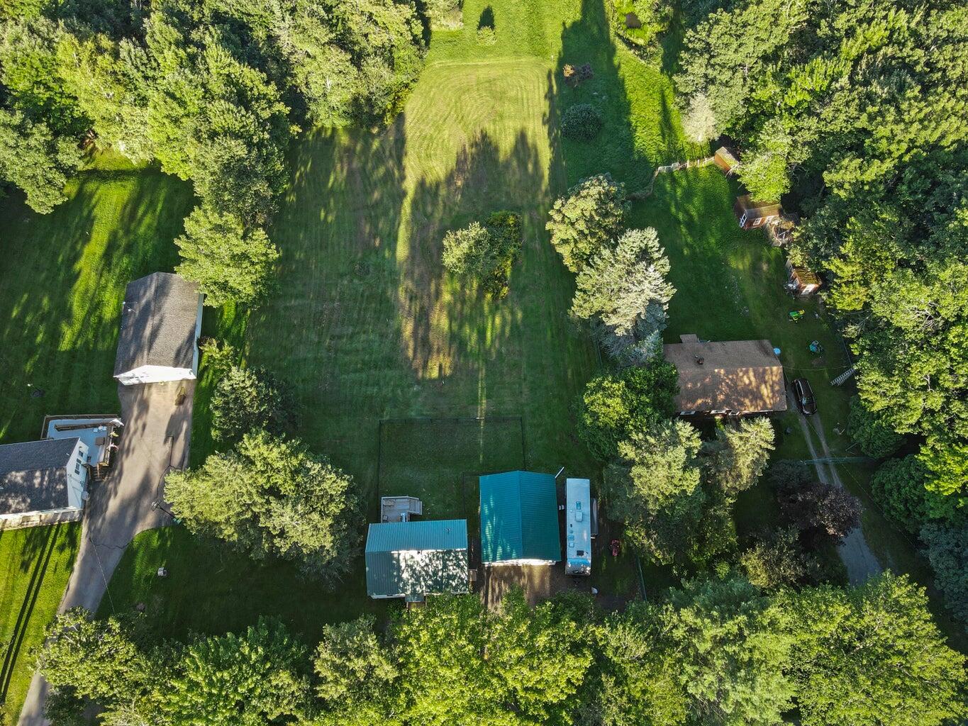 51 Annis Road Hermon, ME 04401 - Photo 8 of 29 20240830170721588043000000-o