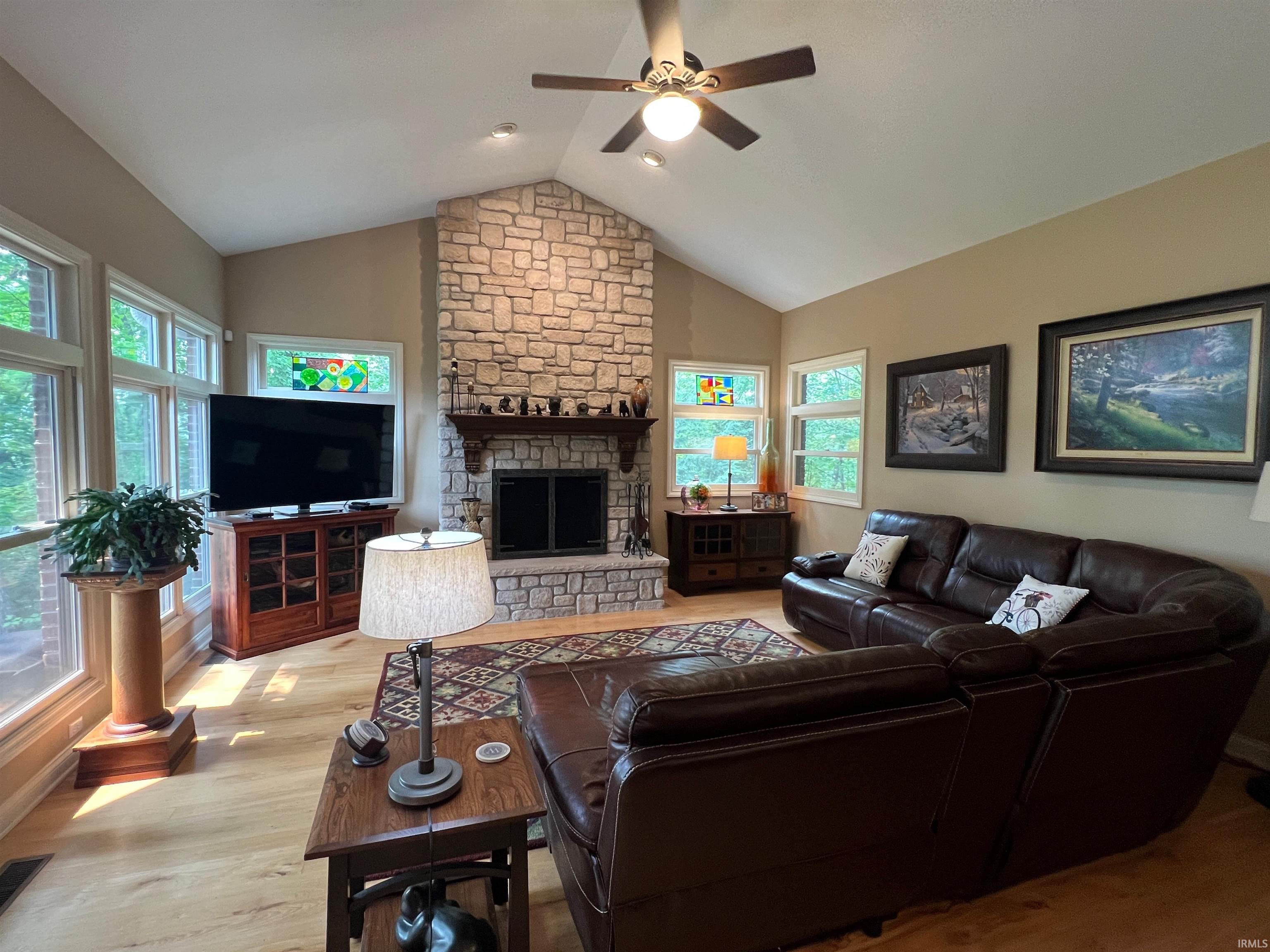 1400 East Sample Road Bloomington, IN 47408 - Photo 3 of 35