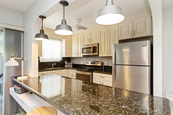 $175,000 | 2731 Northeast 14th Street Causeway, Unit 110, Pompano Beach, FL 33062