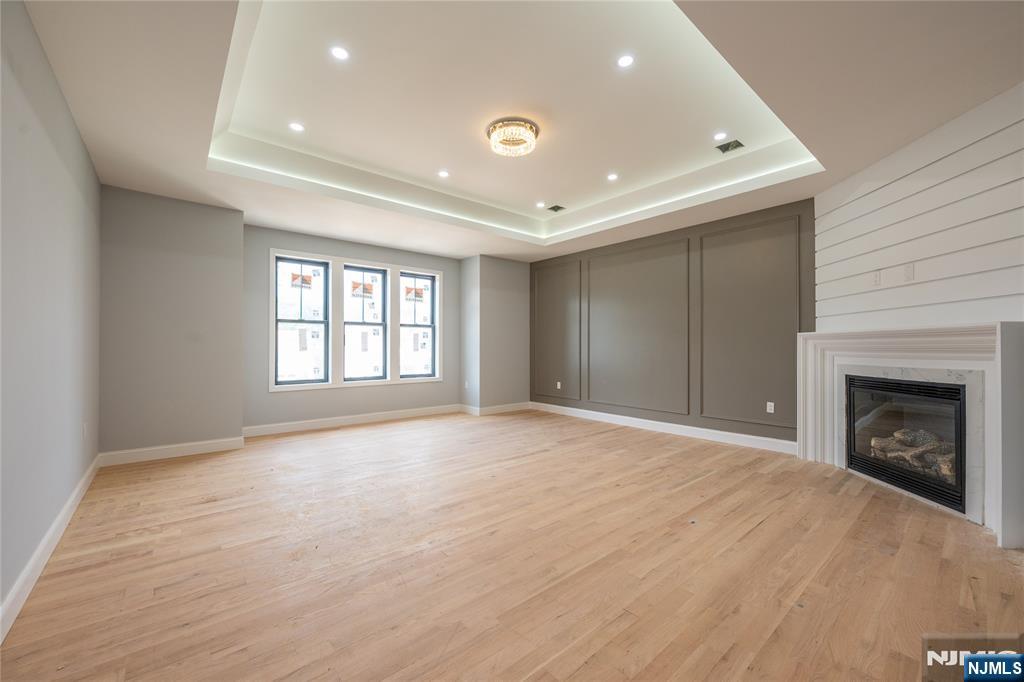 412 Gregory Road Paramus, NJ 07652 - Photo 33 of 45 Gallery Image 33