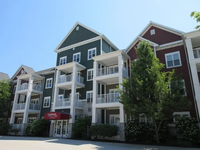 $178,900 | 832 North 6th Street, Unit 108, Sheboygan, WI 53081