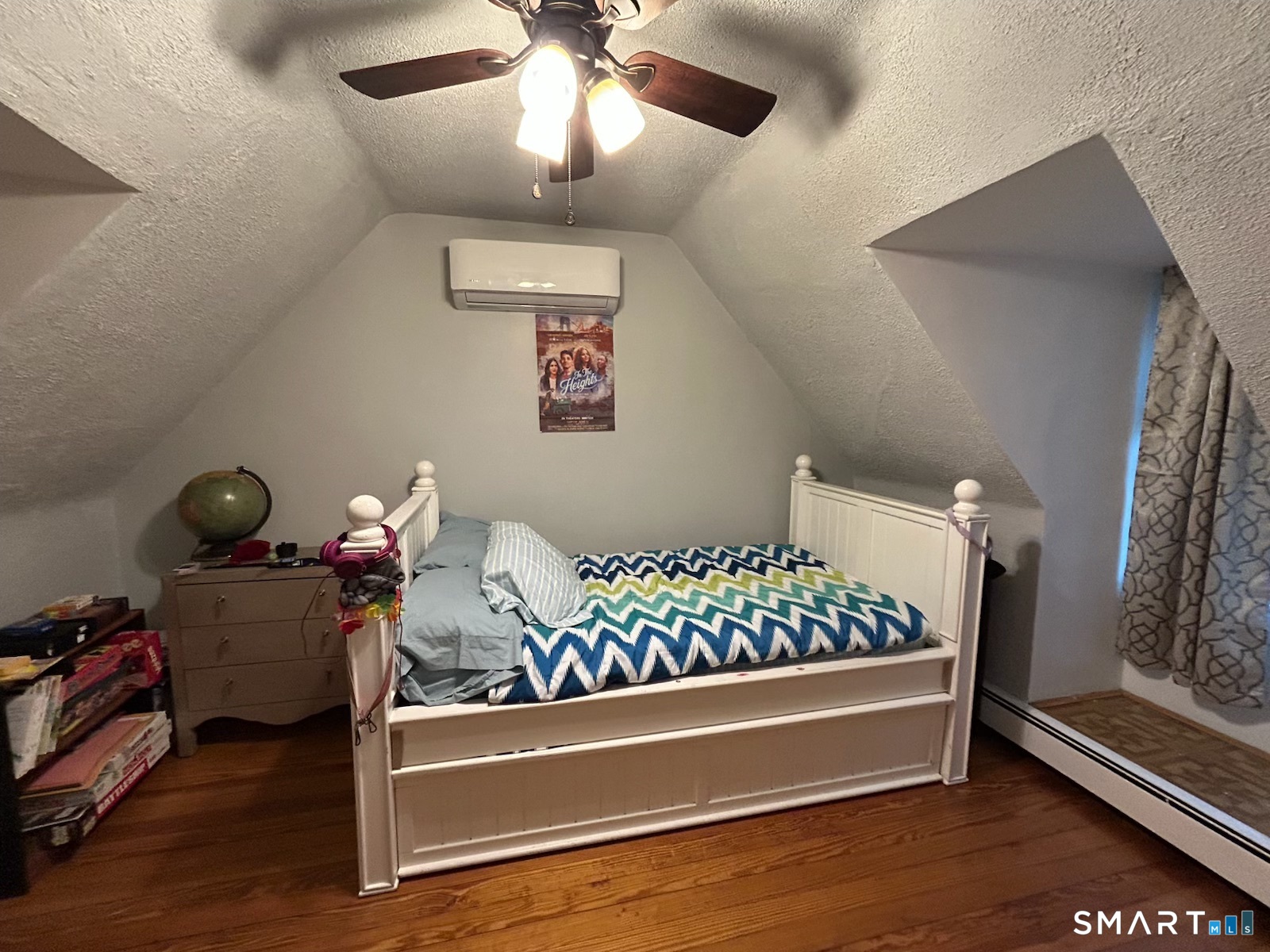 90 Sims Street Bridgeport, CT 06604 - Photo 13 of 16