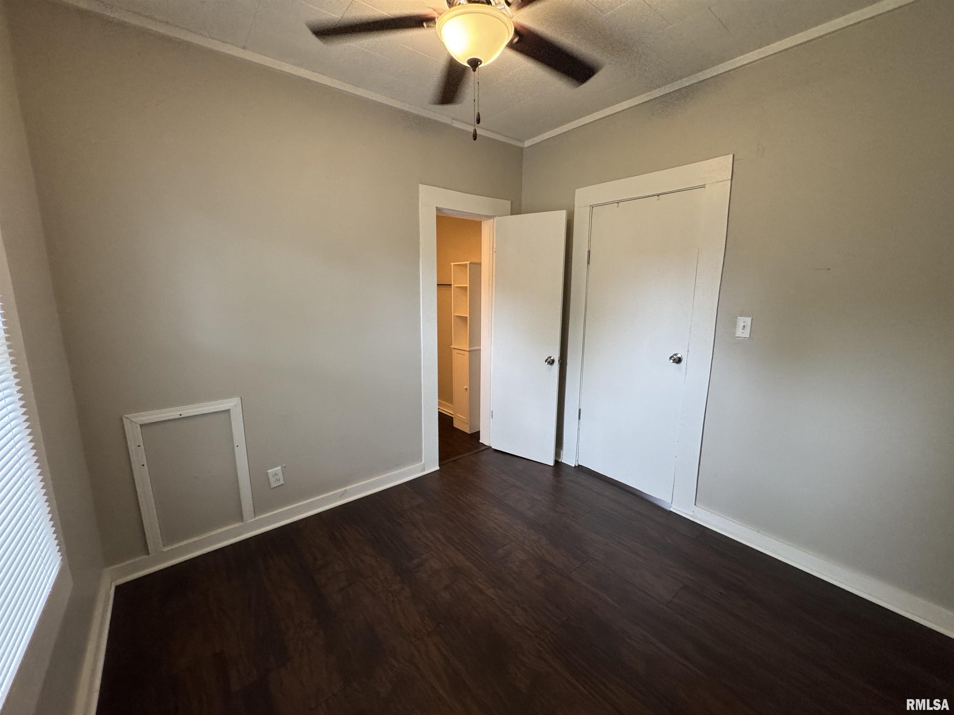 1307 South Maple Street Centralia, IL 62801 - Photo 15 of 30