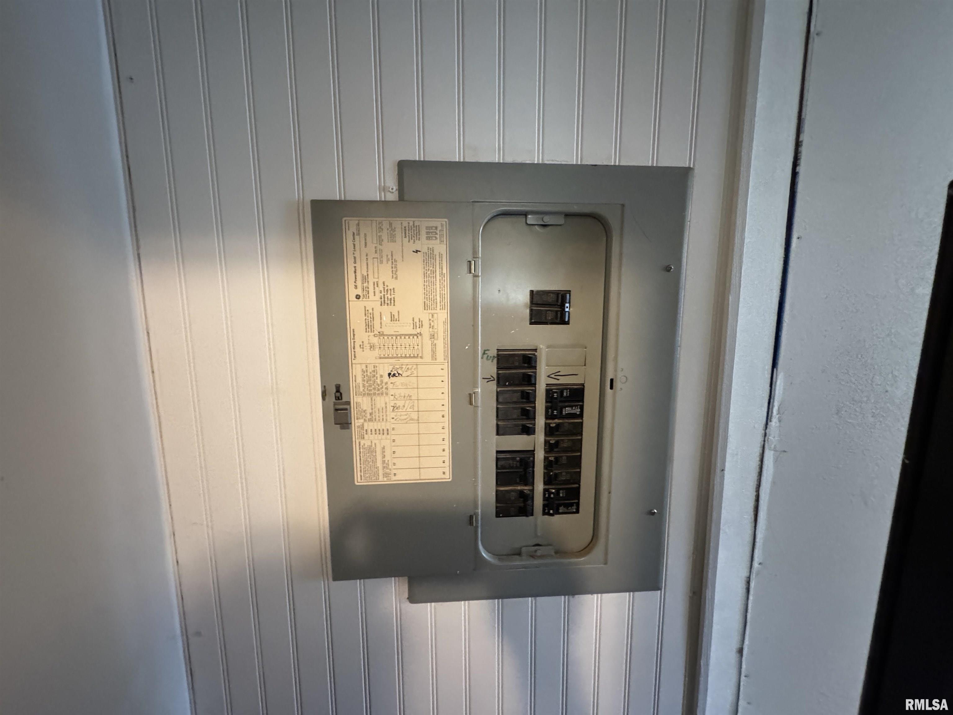 1307 South Maple Street Centralia, IL 62801 - Photo 20 of 30