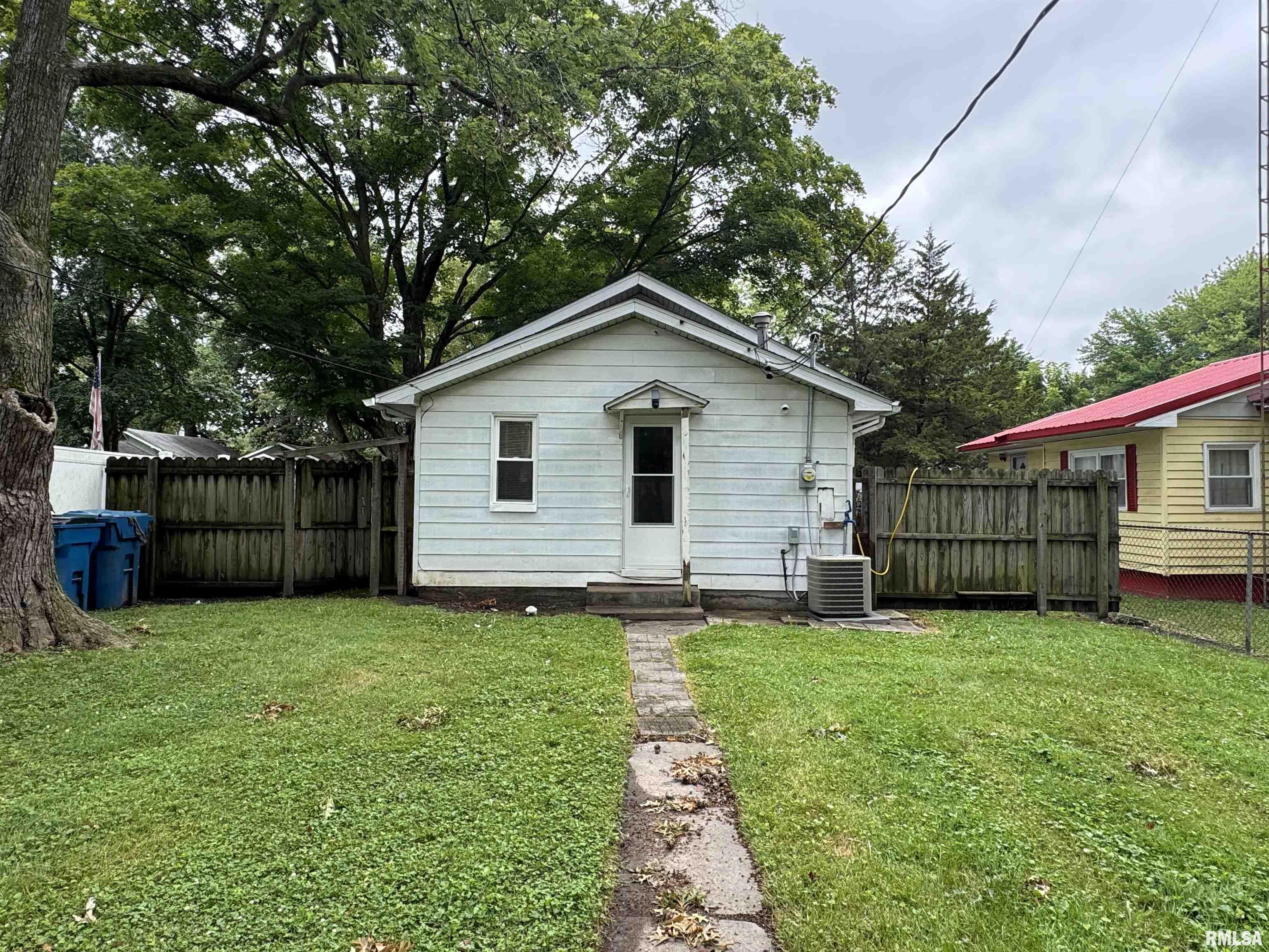 1307 South Maple Street Centralia, IL 62801 - Photo 24 of 30