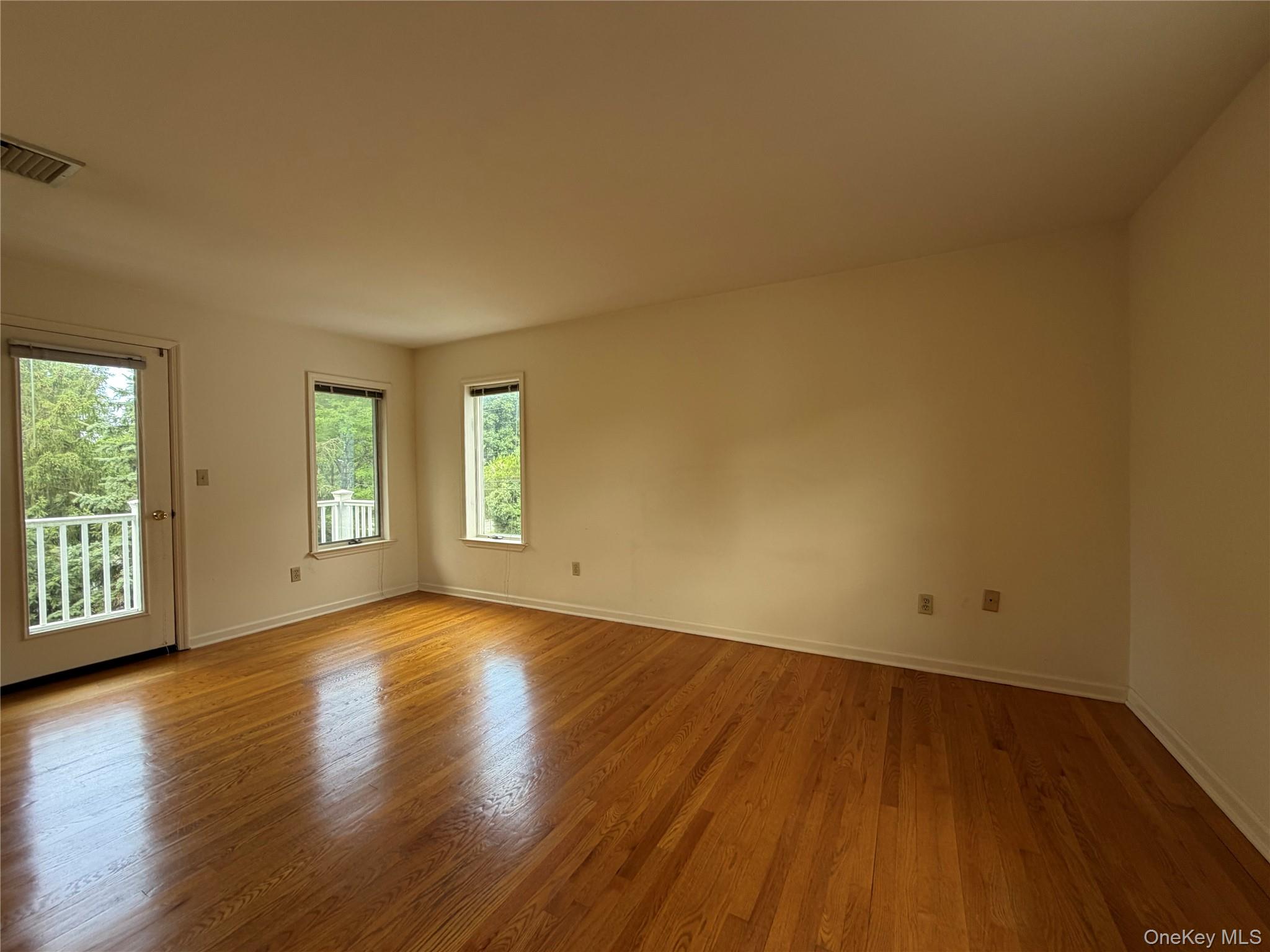 6 Cornell Place Rye, NY 10580 - Photo 12 of 17