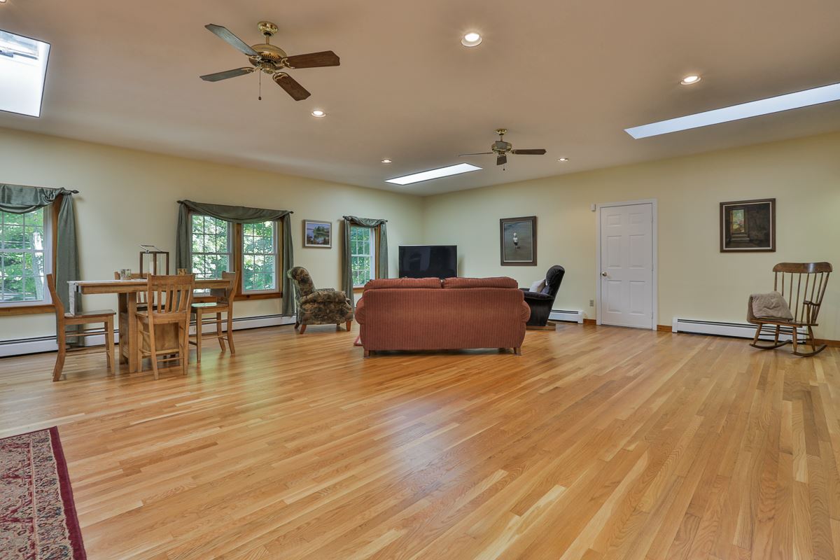 69 Goodhue Road Windham, NH 03087 - Photo 8 of 27
