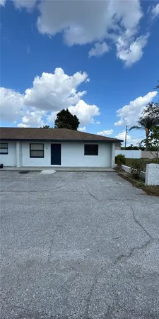$1,600 | 12329 Park Boulevard North, Unit 1, Seminole, FL 33772