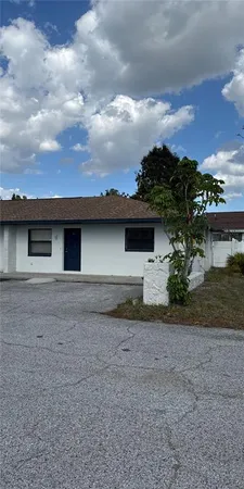 $1,600 | 12329 Park Boulevard North, Unit 1, Seminole, FL 33772