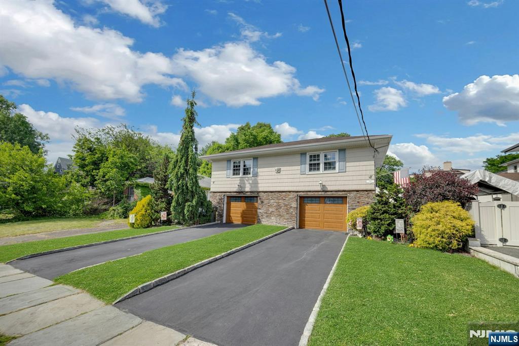 184 West Passaic Avenue Rutherford, NJ 07070 - Photo 2 of 30