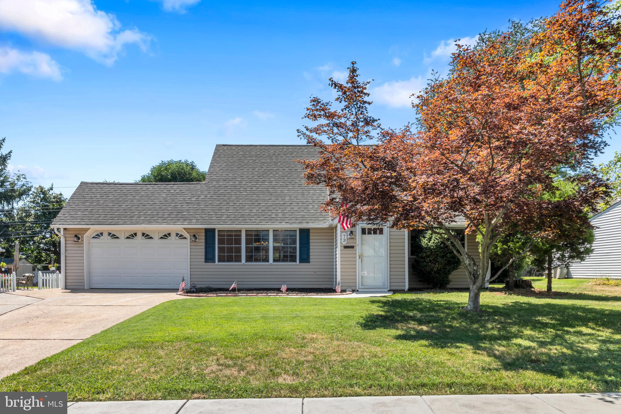 73 Cardinal Road Levittown, PA 19057 - Photo 1 of 28