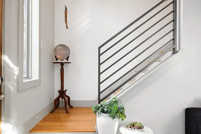 a view of entryway with a front door