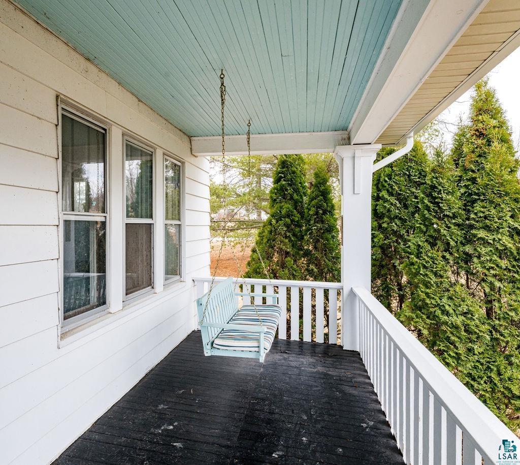 4608 Regent Street Duluth, MN 55804 - Photo 7 of 43 Wooden deck featuring covered porch
