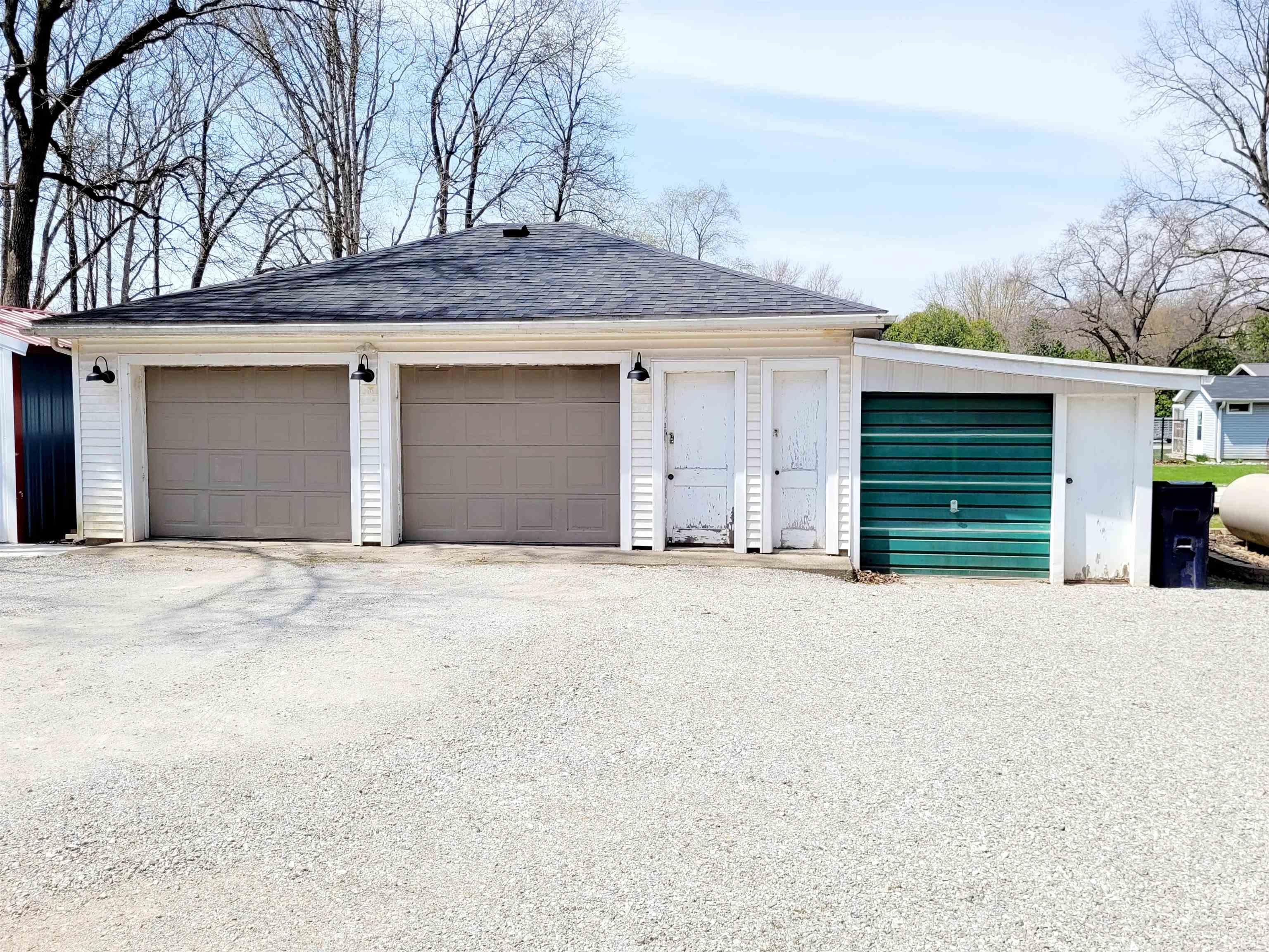 12285 West Tippecanoe Ranch Road Delphi, IN 46923 - Photo 3 of 33 Gallery Image 3