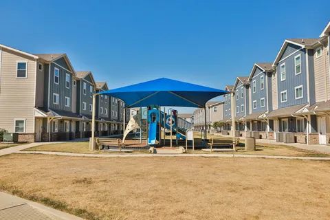 $2,000 | 21155 Gosling Road, Unit 11C, Spring, TX 77388