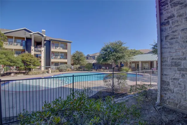 $1,450 | 2320 Gracy Farms Lane, Unit 712, Austin, TX 78758