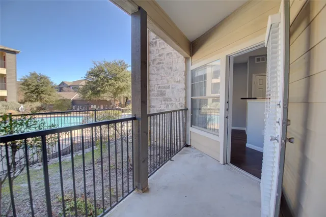 $1,450 | 2320 Gracy Farms Lane, Unit 712, Austin, TX 78758