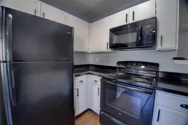 $1,450 | 2320 Gracy Farms Lane, Unit 712, Austin, TX 78758