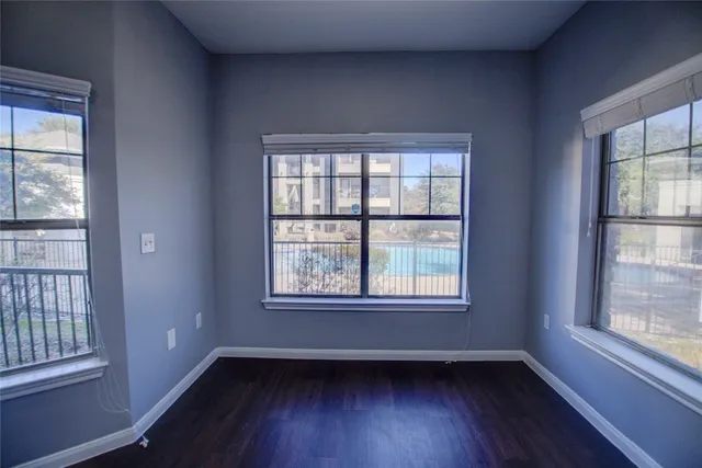 $1,450 | 2320 Gracy Farms Lane, Unit 712, Austin, TX 78758