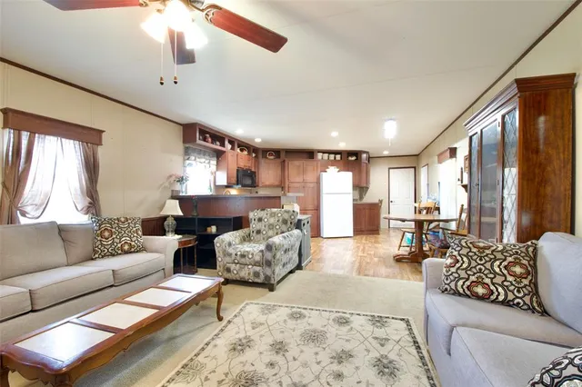 $150,000 | 262 County Road 173, Marlin, TX 76661