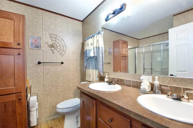 $150,000 | 262 County Road 173, Marlin, TX 76661