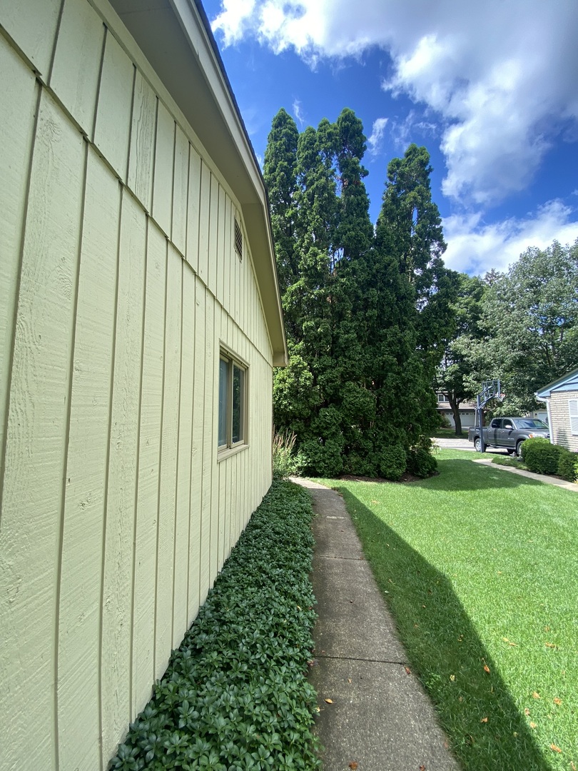 514 Post Road St. Charles, IL 60174 - Photo 5 of 6