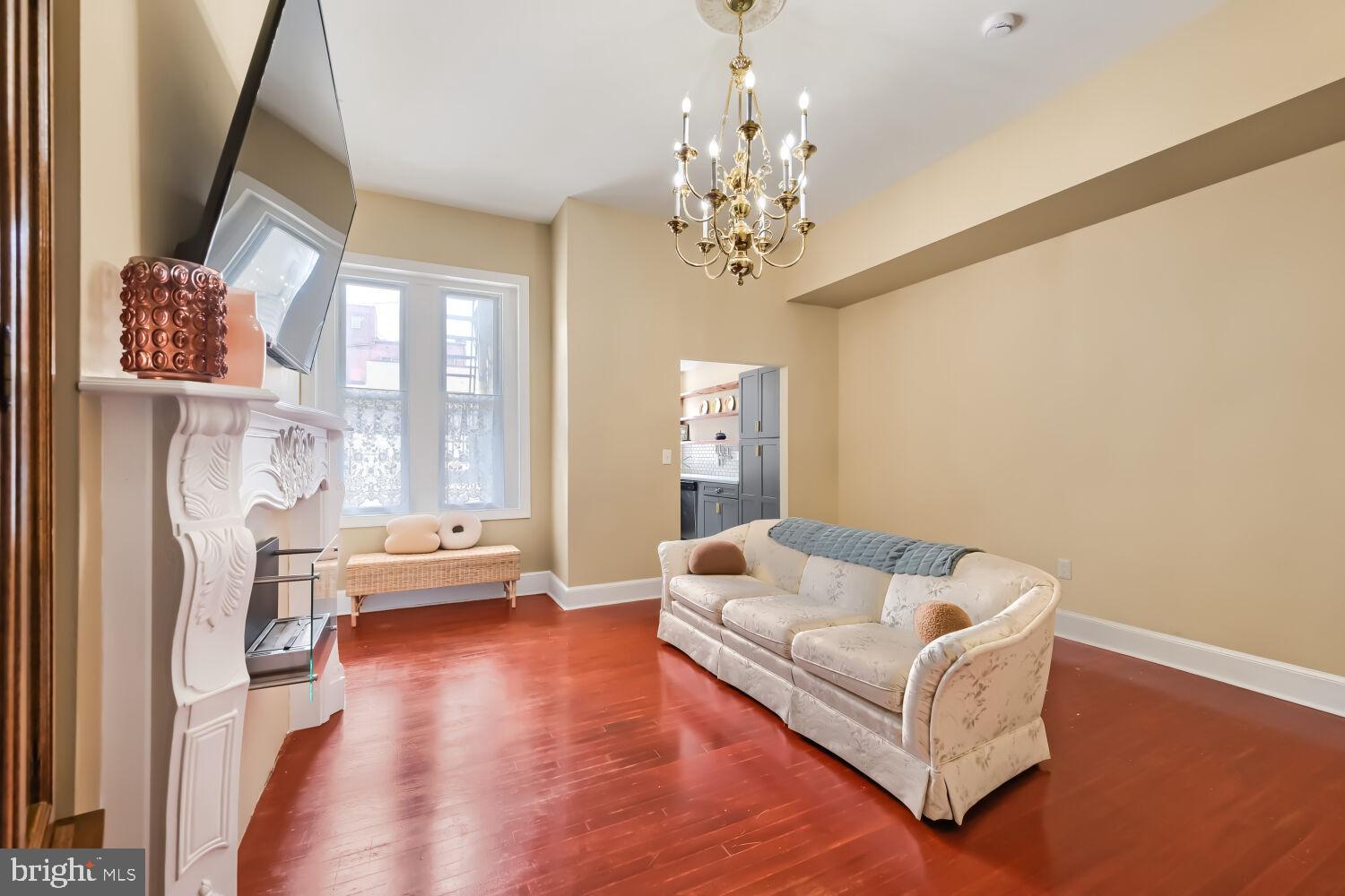 11 West Biddle Street, Unit 11B Baltimore, MD 21201 - Photo 10 of 17