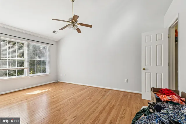 $2,900 | 43067 Candlewick Square, Leesburg, VA 20176