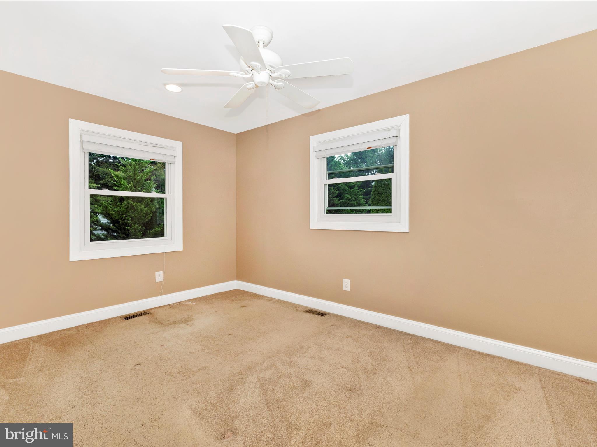8429 Woodville Road Mount Airy, MD 21771 - Photo 24 of 75 an empty room with a window