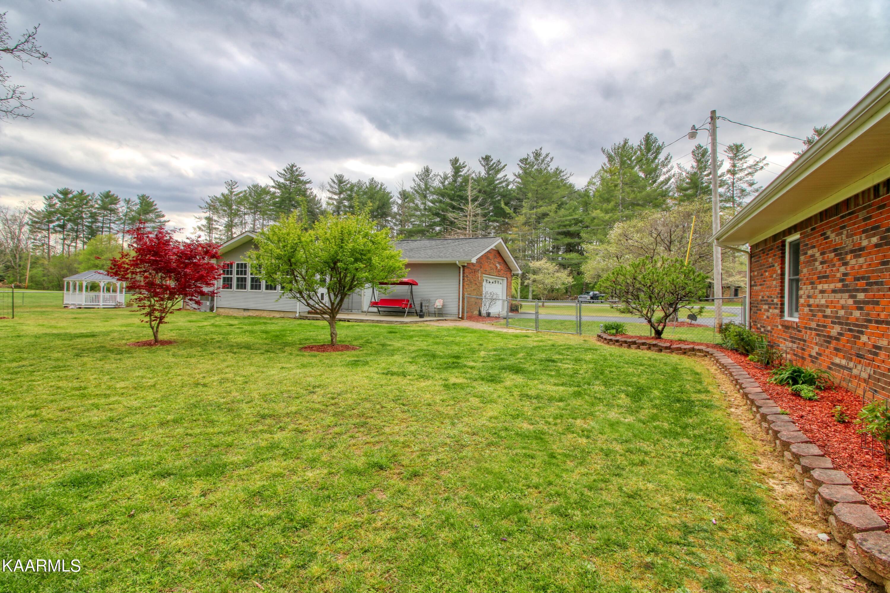 272 Pine Grove Road Crossville, TN 38571 - Photo 9 of 36 partofbackyard