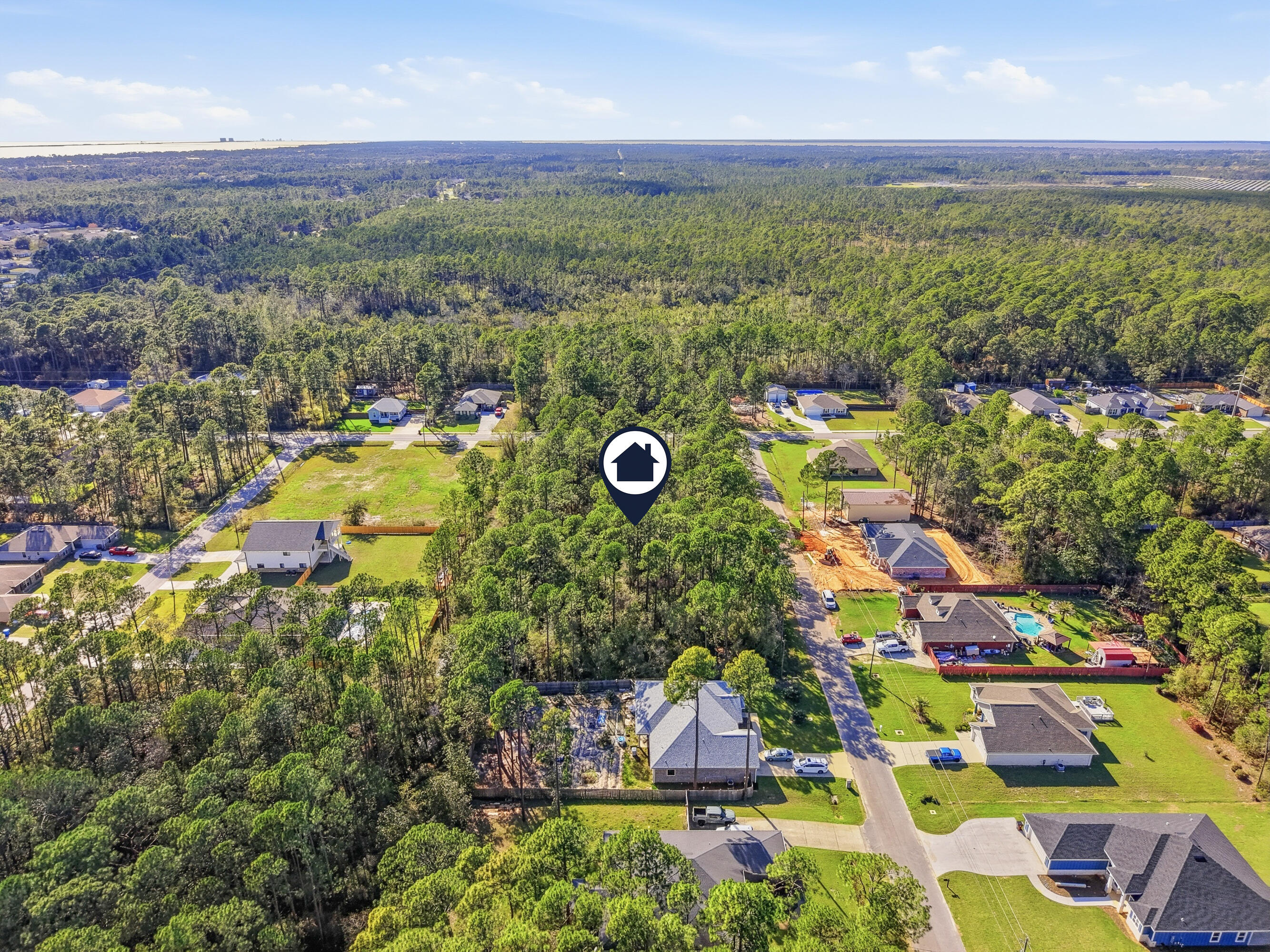 8103 Miranda Street Navarre, FL 32566 - Photo 7 of 12 a view of a city