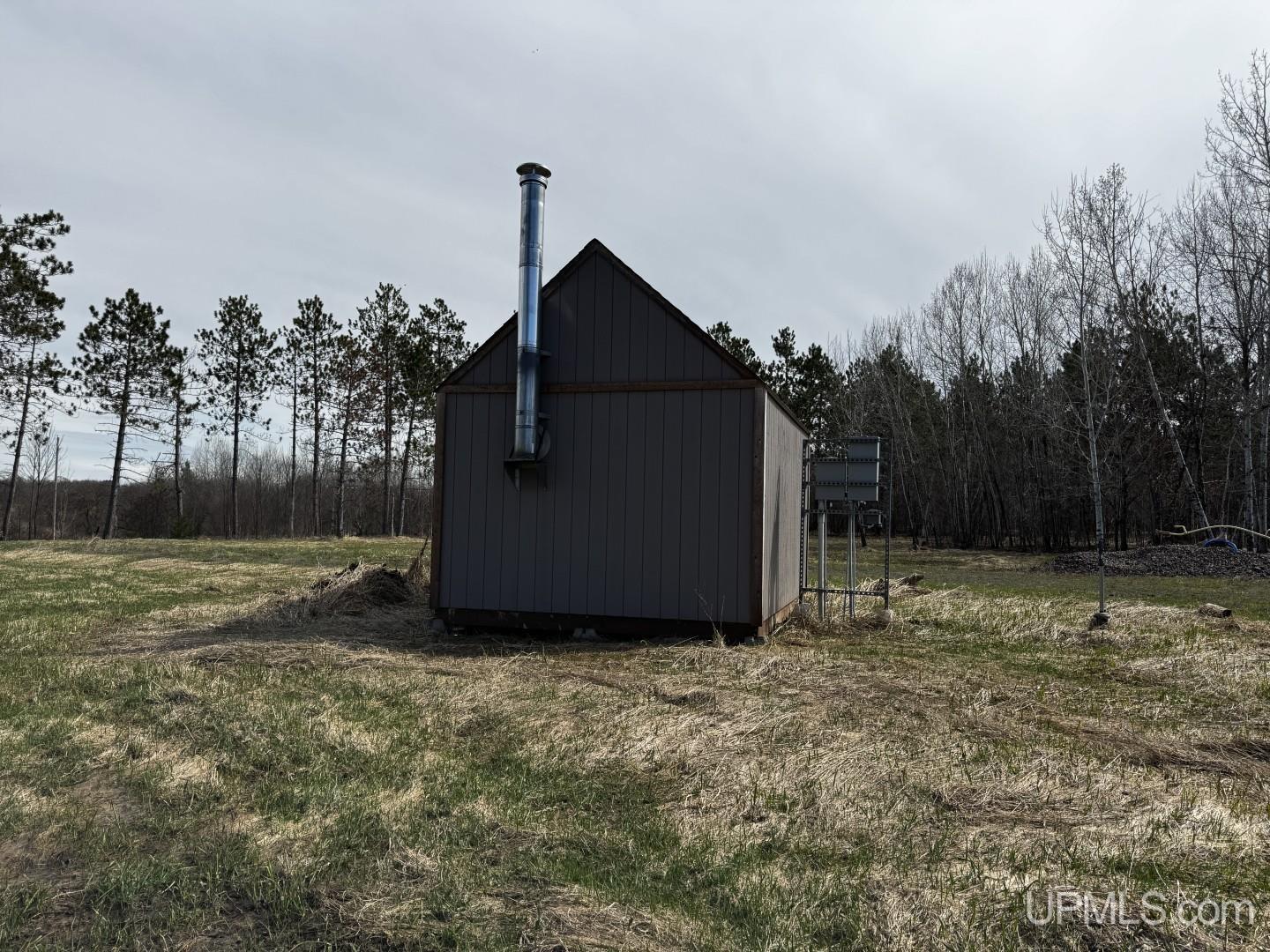 36431 Daniels Road Ontonagon, MI 49953 - Photo 13 of 27