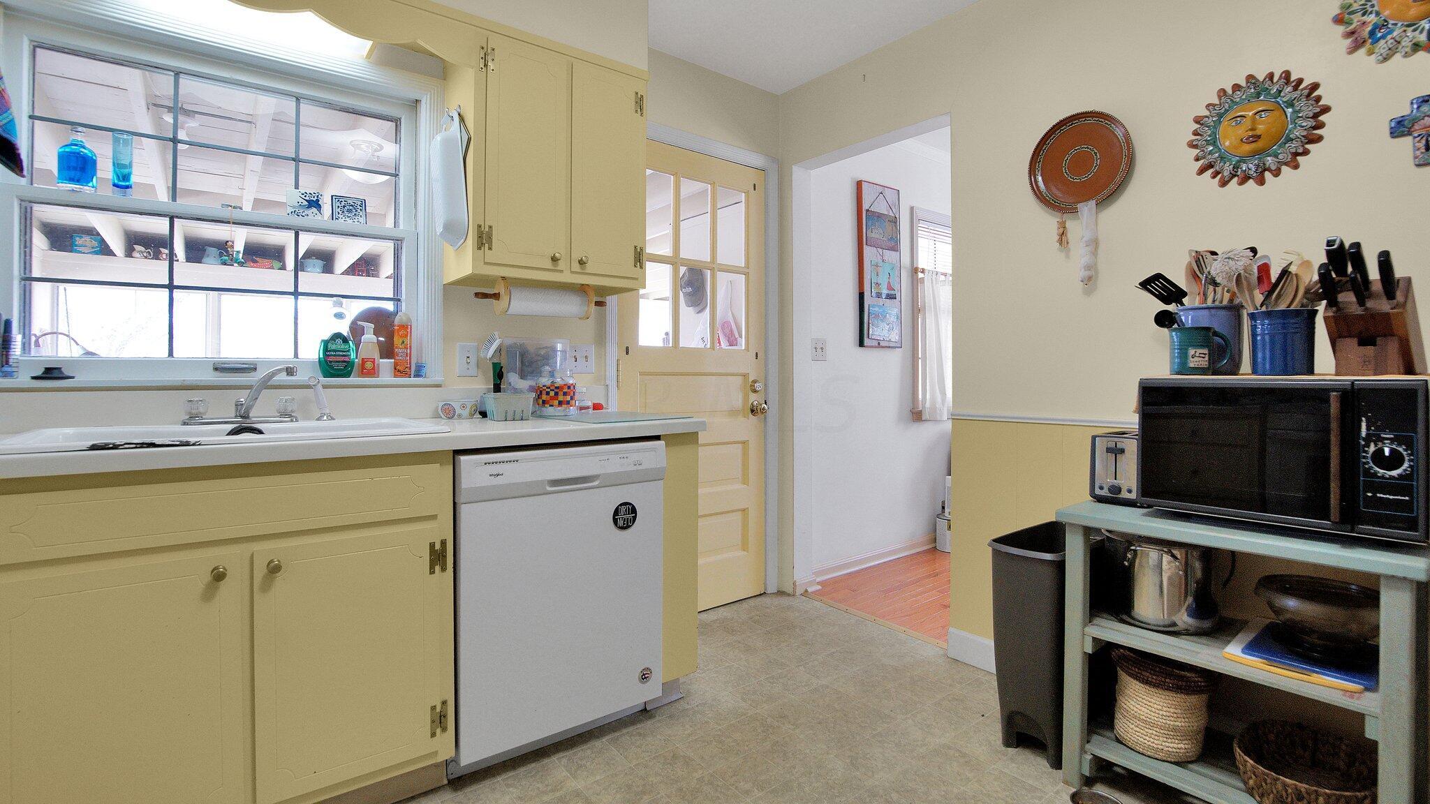 1194 Haddon Road Columbus, OH 43209 - Photo 10 of 33 18-web-or-mls-1194-haddon-rd