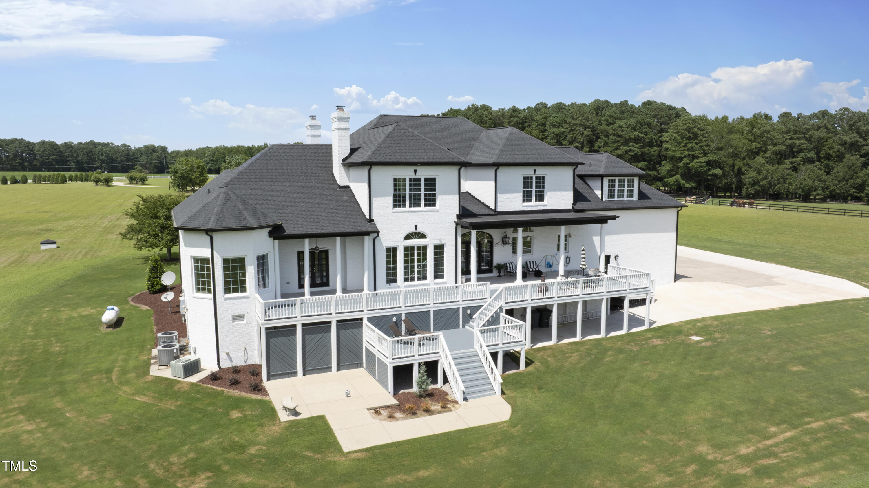 9820 Debnam Road Zebulon, NC 27597 - Photo 7 of 68
