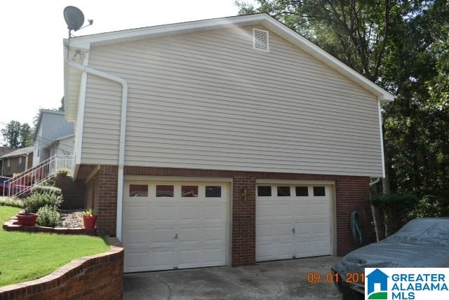 1058 Cardinal Circle Bessemer, AL 35023 - Photo 4 of 38