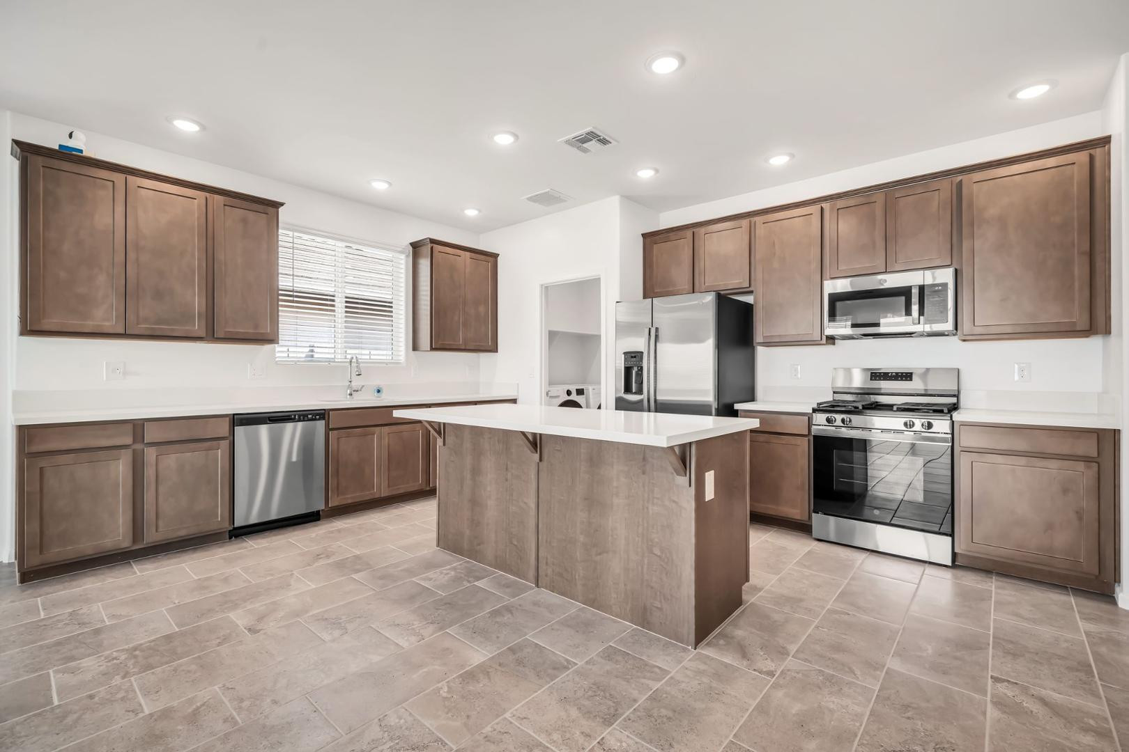 13244 West W Ranch Peoria, AZ 85383 - Photo 13 of 45 Photo #13