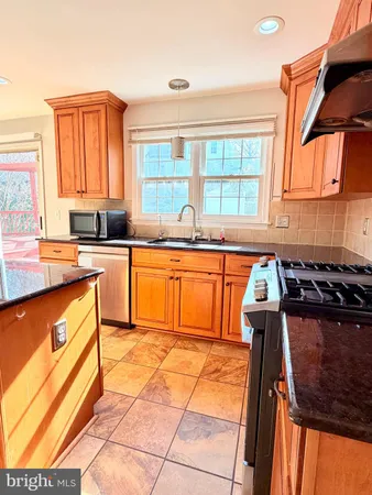 $3,100 | 33 Christopher Way, Stafford, VA 22554