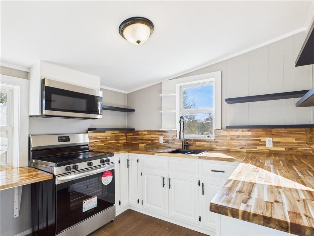 711 Short Street Fort Scott, KS 66701 - Photo 22 of 25