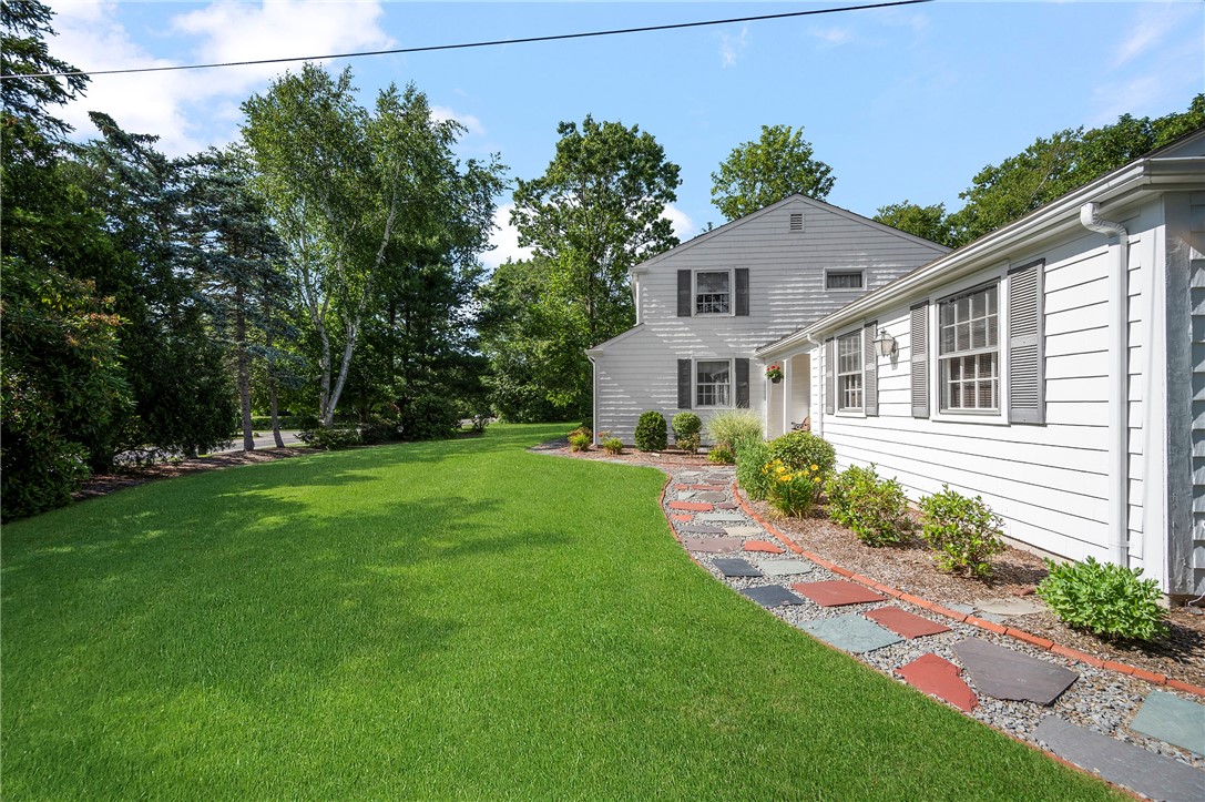 40 Rumstick Road Barrington, RI 02806 - Photo 40 of 50