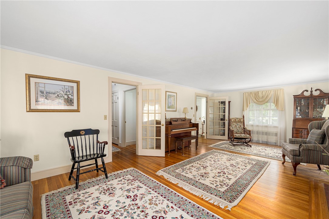 40 Rumstick Road Barrington, RI 02806 - Photo 6 of 50