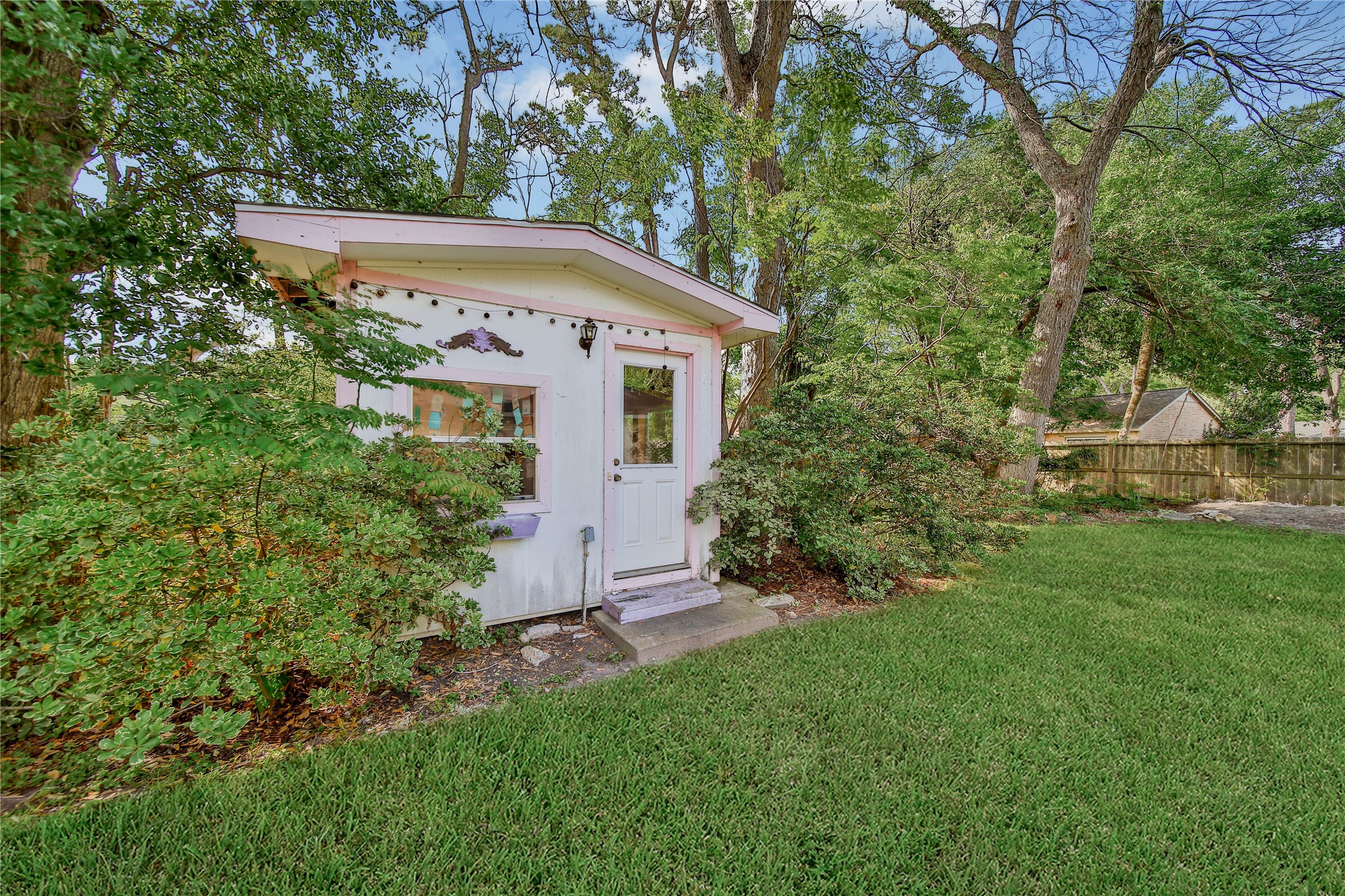 2006 Mermaid Lane Houston, TX 77062 - Photo 27 of 35 a view of a house with a yard