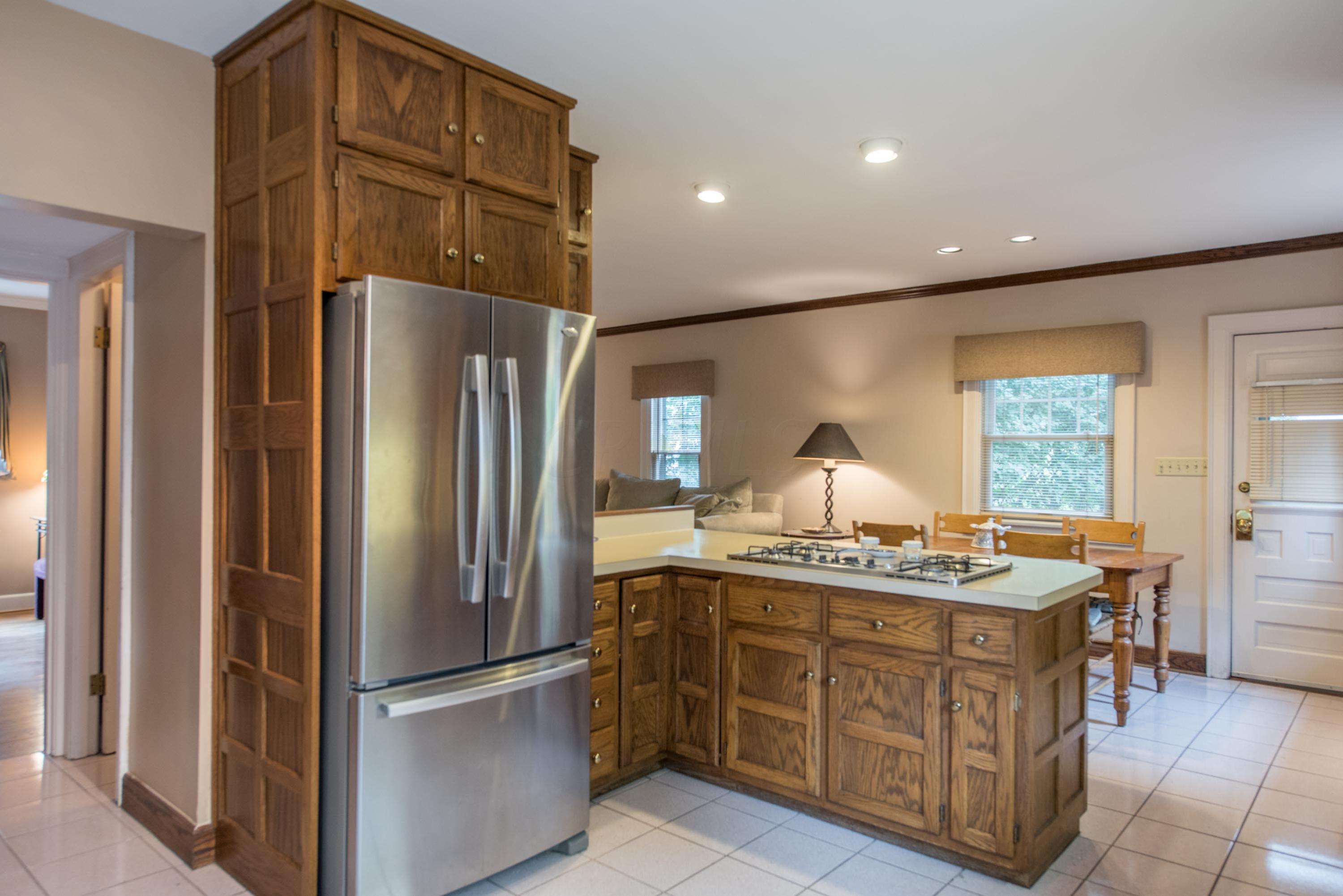 341 South Cassingham Road Bexley, OH 43209 - Photo 15 of 62
