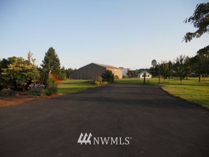 636 Sandy Bend Road Castle Rock, WA 98611 - Photo 3 of 15 Gallery Image 3