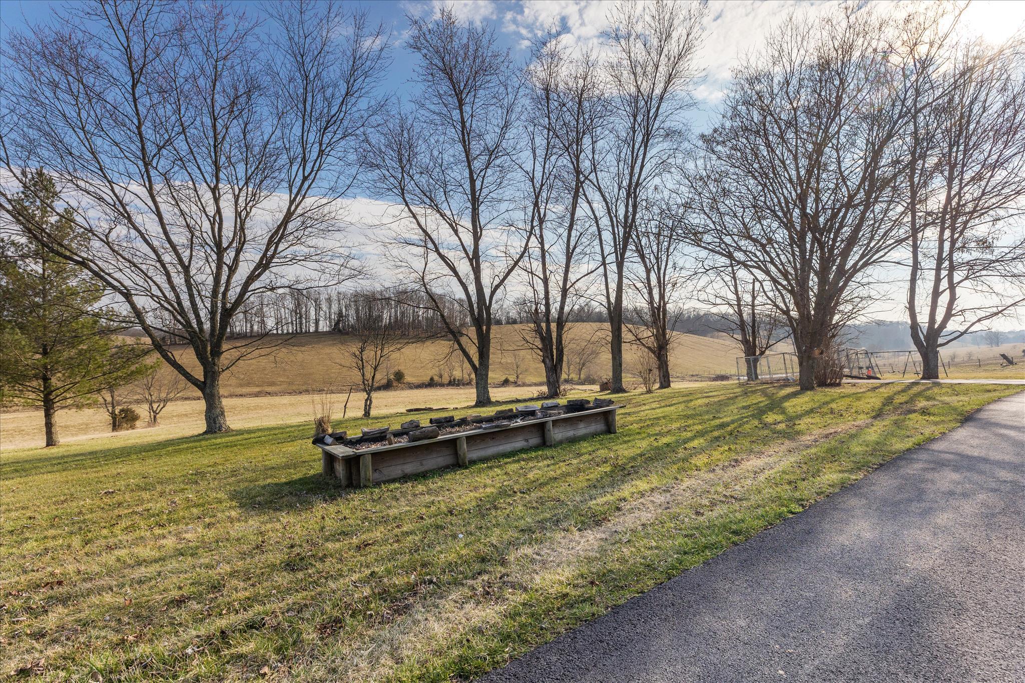 2109 Rutland Road Cynthiana, KY 41031 - Photo 39 of 45 Driveway