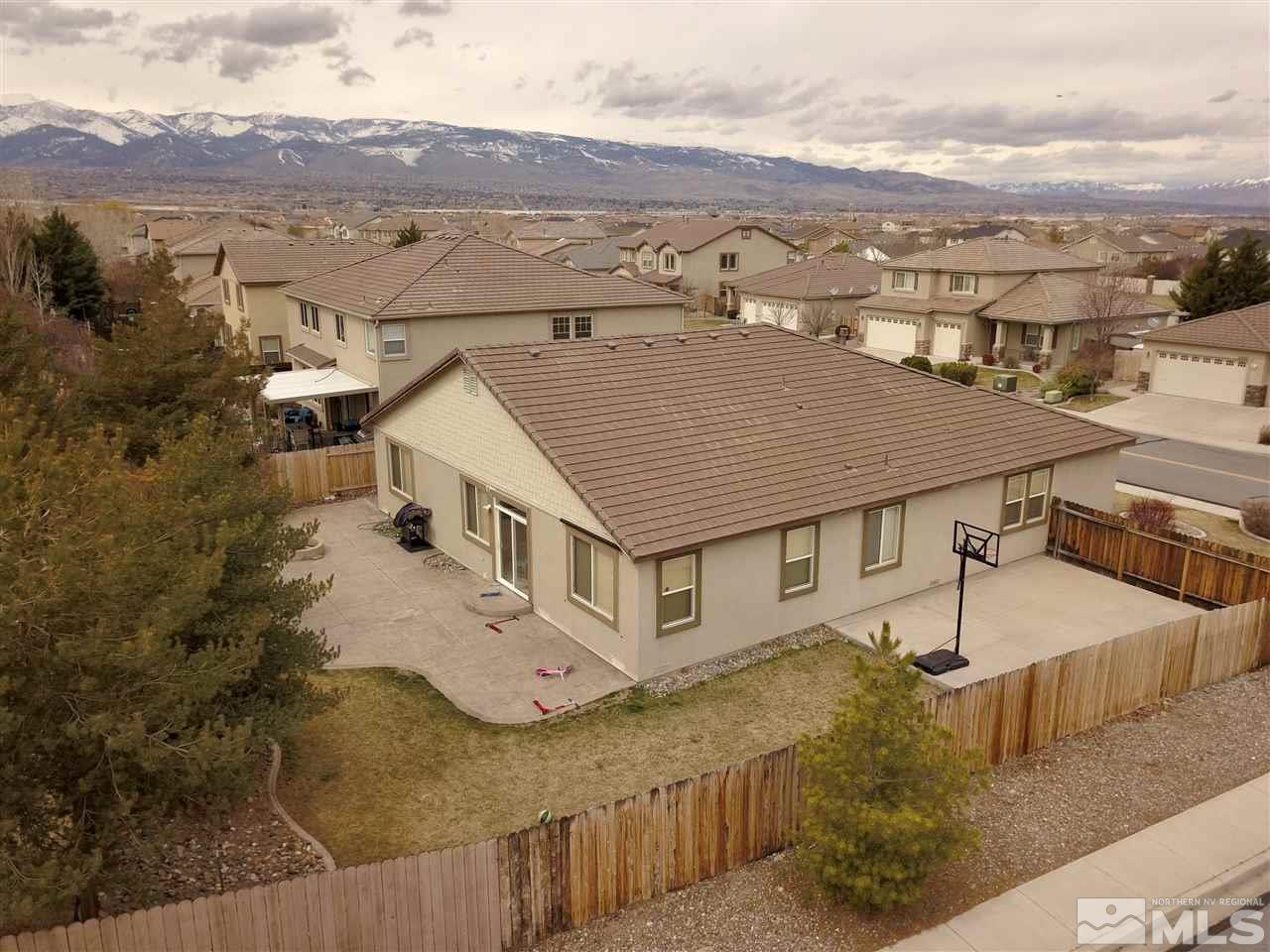 10800 Dancing Aspen Drive Reno, NV 89521 - Photo 3 of 25 Photo 3
