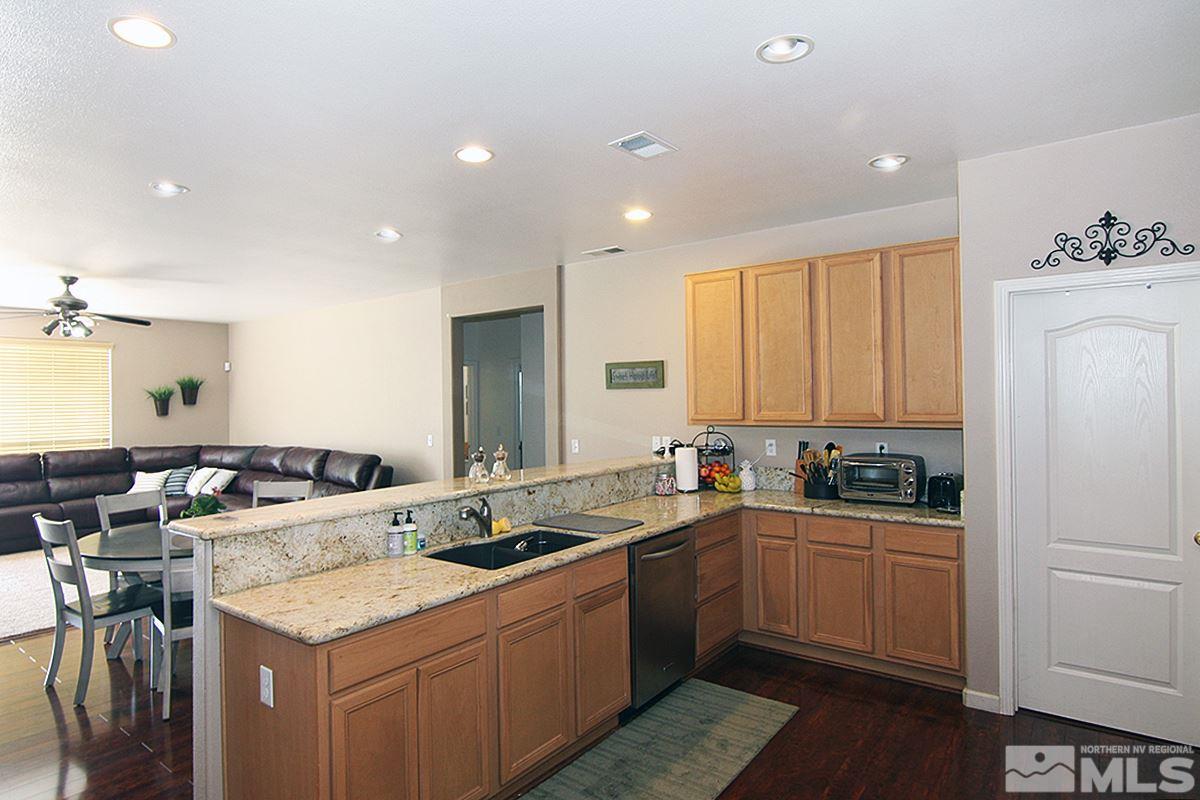 10800 Dancing Aspen Drive Reno, NV 89521 - Photo 9 of 25 Photo 9