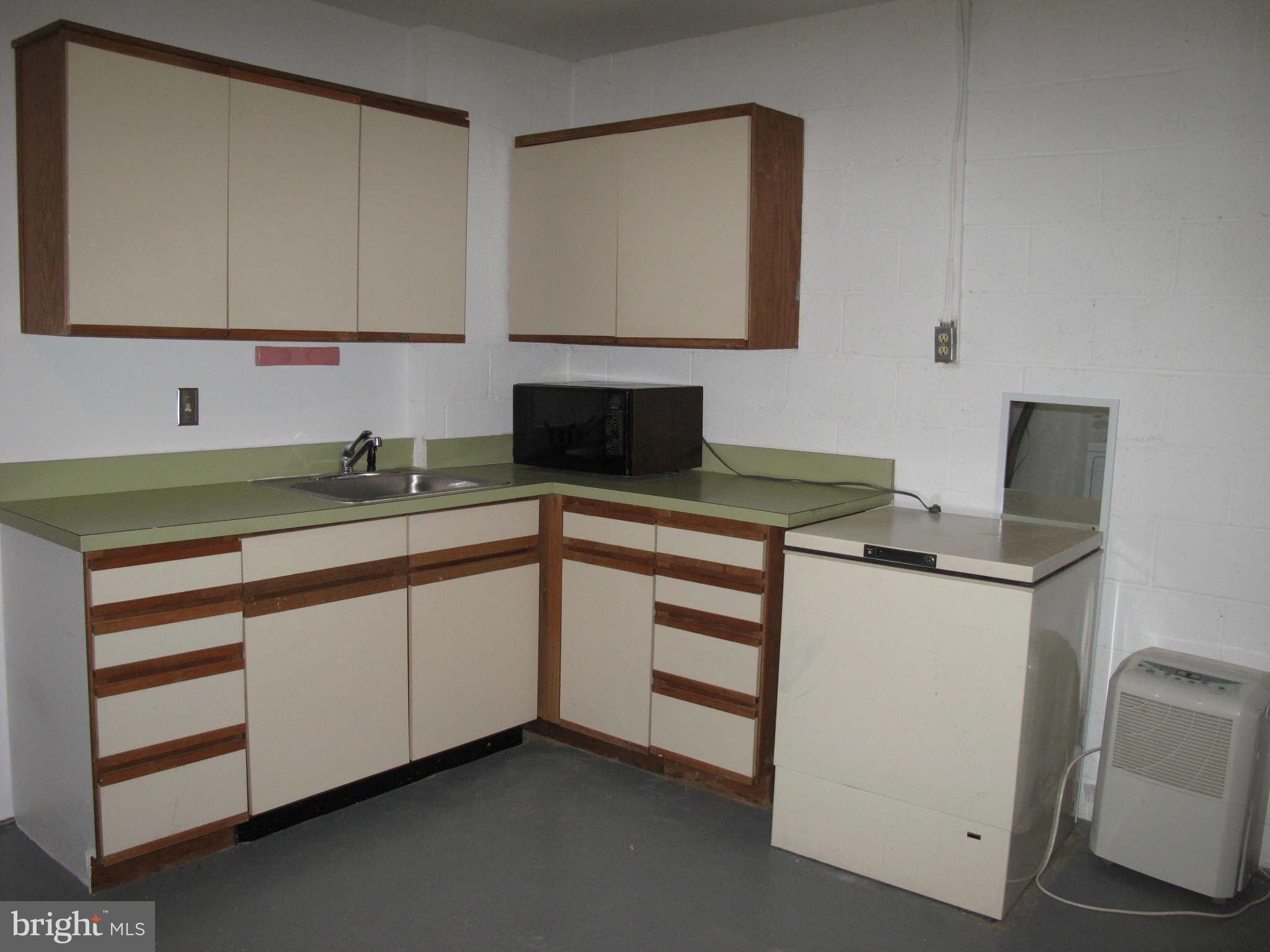 11717 Newbridge Court Reston, VA 20191 - Photo 18 of 25 Basement Laundry Room