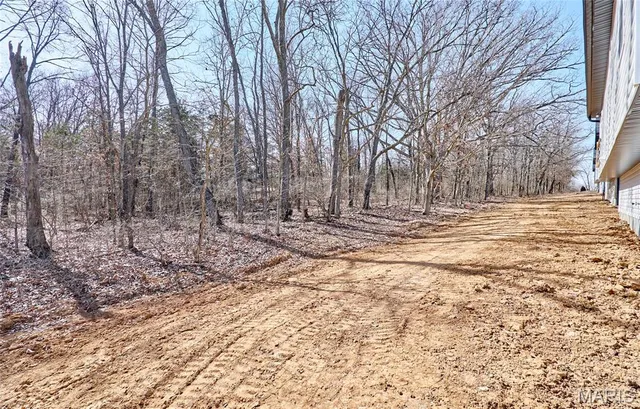 $285,900 | 28718 Woodland Heights Drive, Warrenton, MO 63383