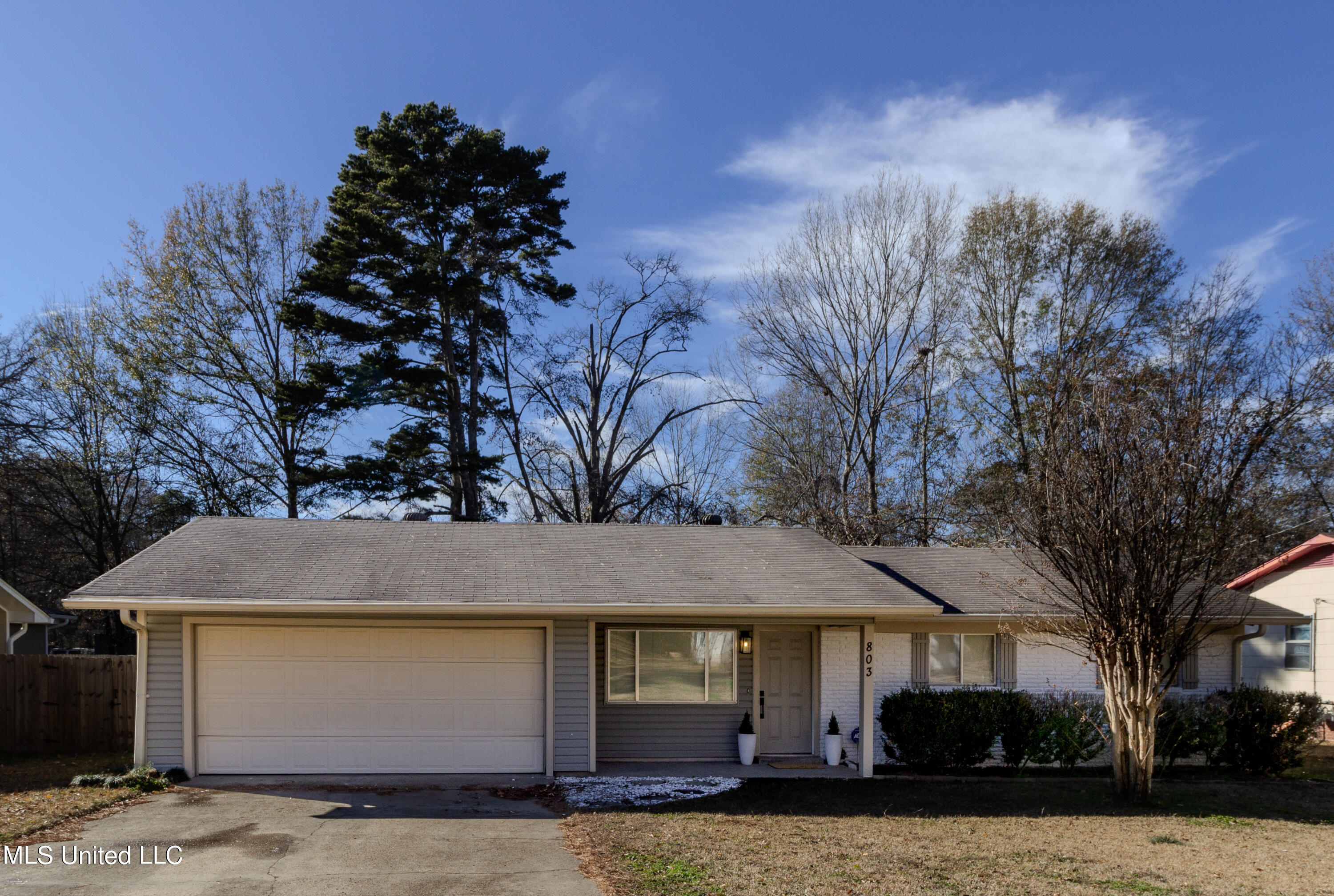 803 Monroe Street Clinton, MS 39056 - Photo 1 of 34 IMG_6280