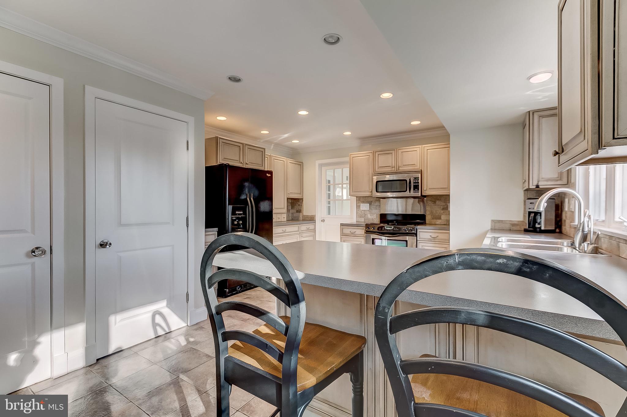 7841 Tick Neck Road Pasadena, MD 21122 - Photo 17 of 63 Kitchen
